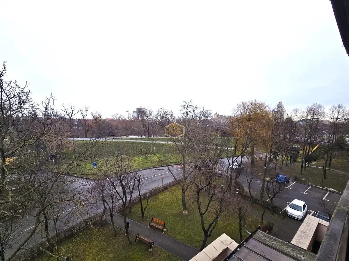 Apartament 4 camere | Str. Lalelei | Micro 16 - foto 21