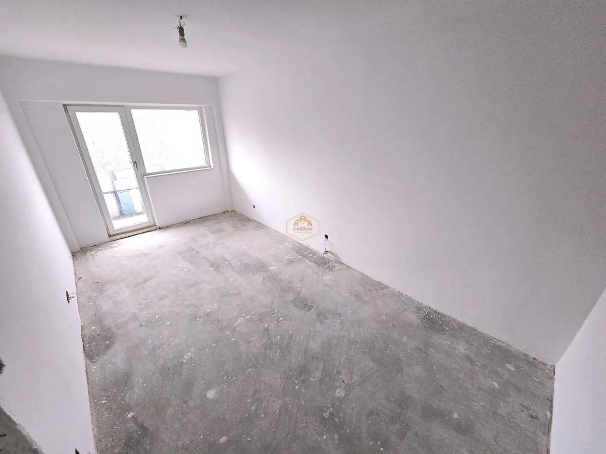 Apartament 4 camere | Str. Lalelei | Micro 16 - foto 5
