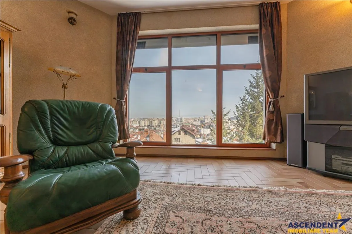 Castelariu:spectacol panoramic,locatie prestigioasa,exclusivist confort,Central, Brasov - foto 18