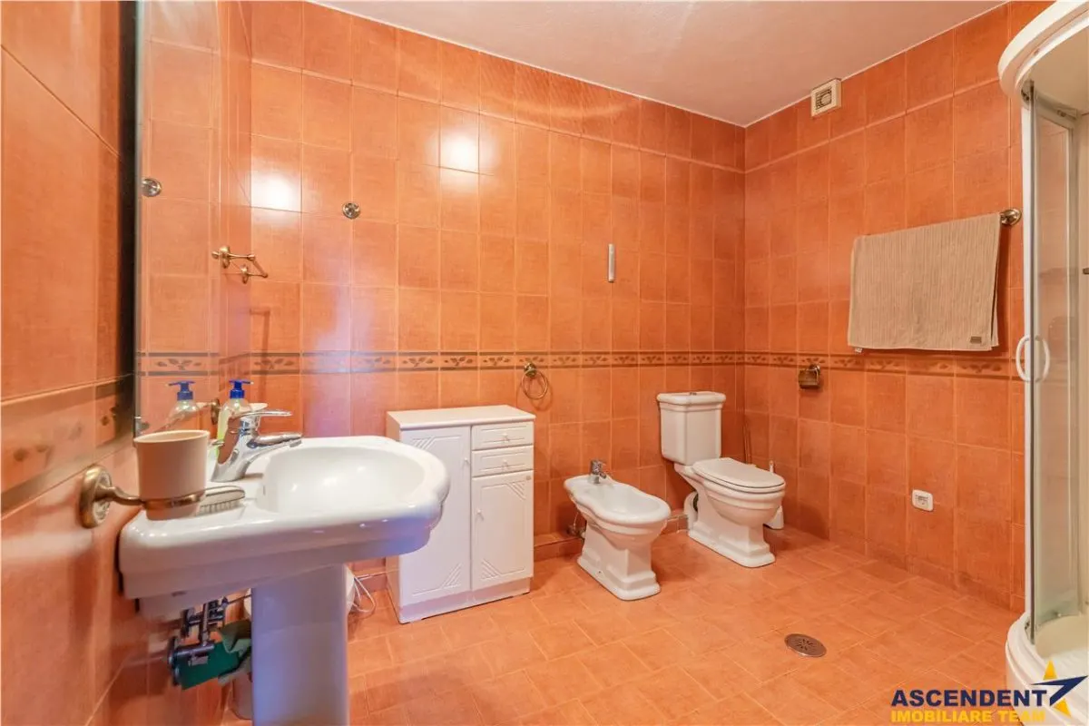 Castelariu:spectacol panoramic,locatie prestigioasa,Central, Brasov - foto 18