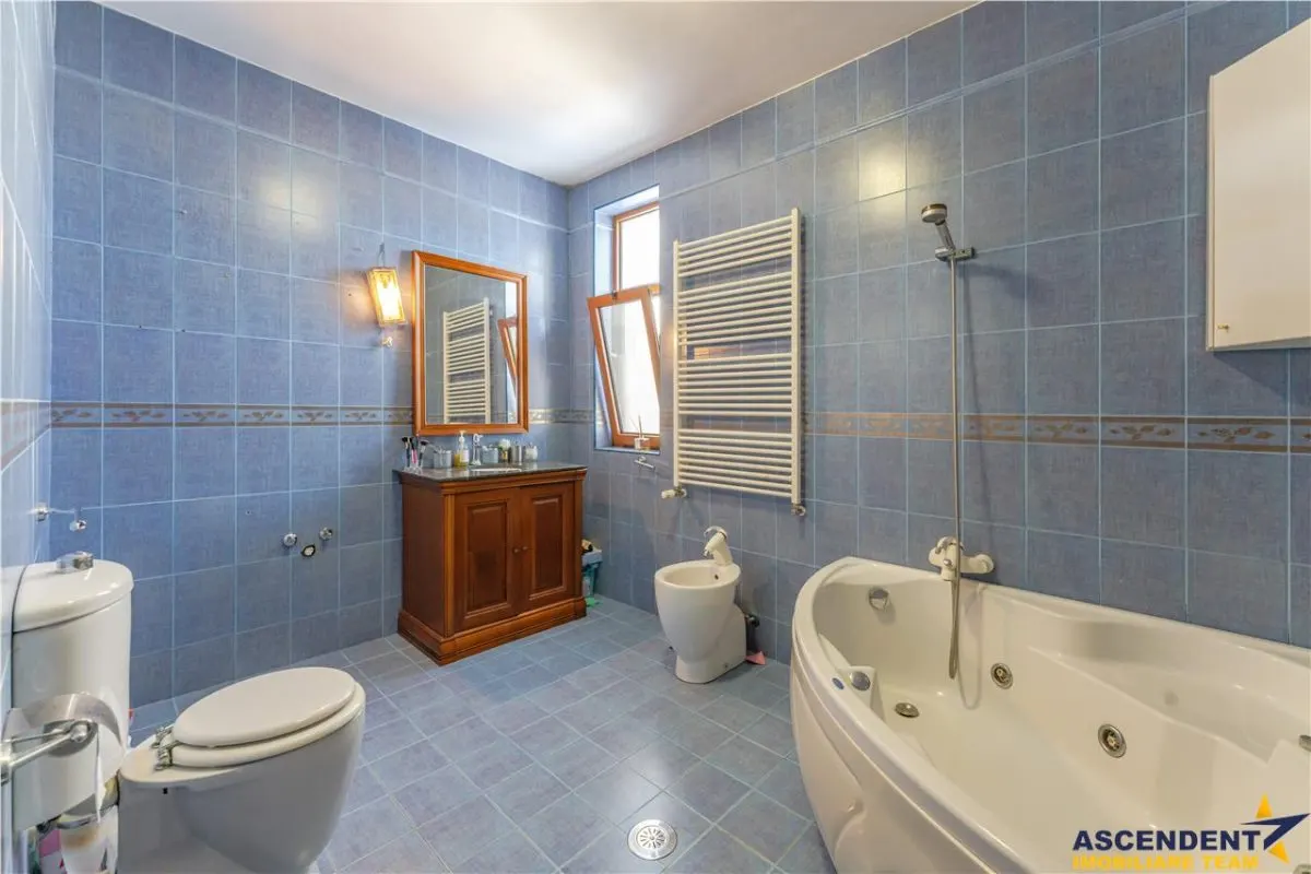 Castelariu:spectacol panoramic,locatie prestigioasa,Central, Brasov - foto 23