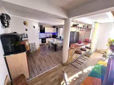 VIDEO | Domeniu privat la Padurea Noroieni | Vila D + P + M cu 9 camere | Curte, foisor, jacuzzi - foto 11
