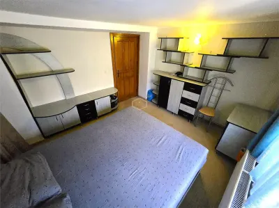 VIDEO | Domeniu privat la Padurea Noroieni | Vila D + P + M cu 9 camere | Curte, foisor, jacuzzi - foto 17