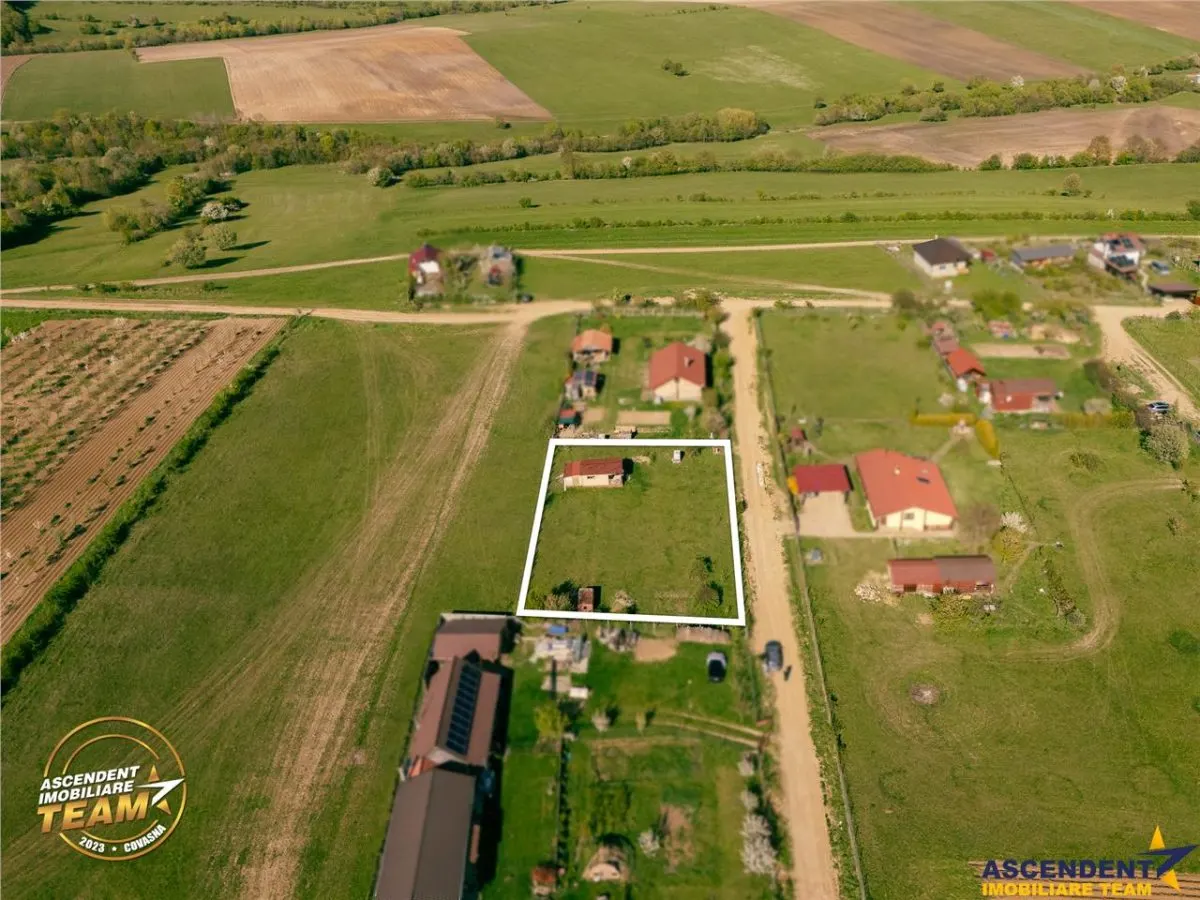 Cauti liniste aproape de oras? Teren 1.500 mp cu casuta in Calnic, Covasna - foto 4