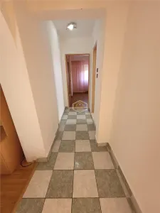 Apartament cu 3 camere langa Liceul Nr. 7 | Micro16 - foto 23