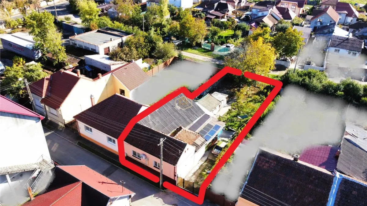 VIDEO | Casa cu 4 camere, terasa si dublu acces | Soarelui, langa Unio - foto 1