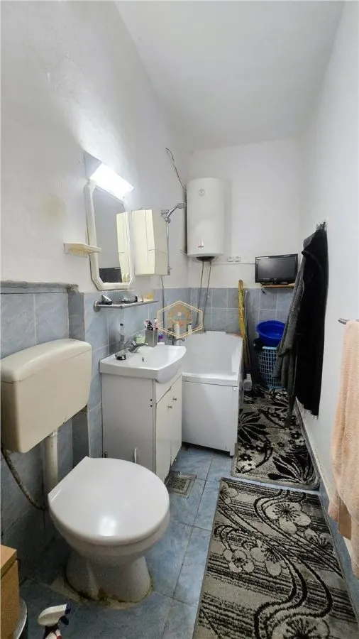 VIDEO | Casa cu 4 camere, terasa si dublu acces | Soarelui, langa Unio - foto 13