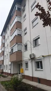 Tomesti  Ap. 2cd s=50mp renovat, et 4/4 cu pod bloc pe cadre, reabilitat termic - Tomesti