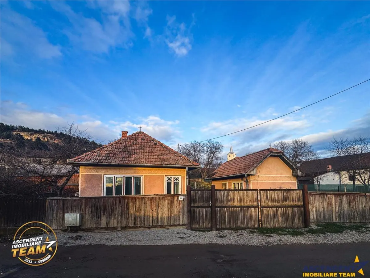 Teren roditor de peste 1.000mp cu casa traditionala, Sanzaieni, Covasna - foto 19