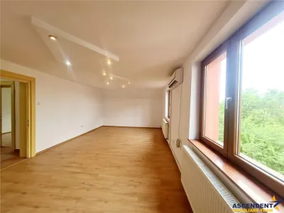 Vila impetuoasa pe 700mp teren:Spatiu versatil pentru locuinta/afacere Premium - foto 16
