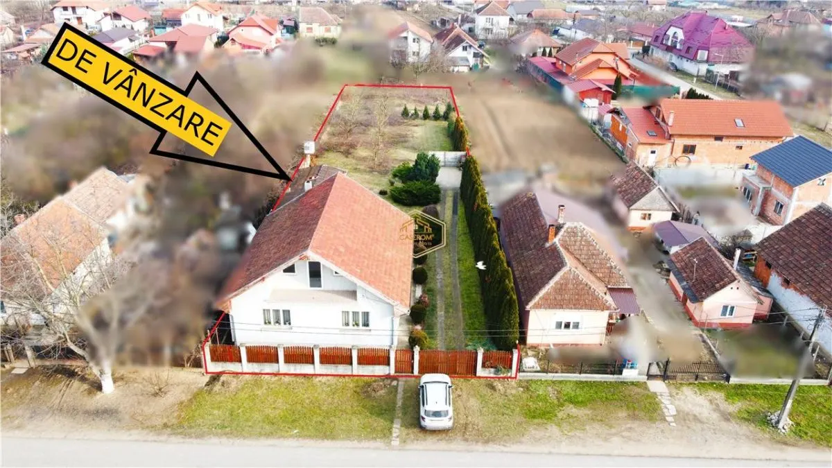 VIDEO | Aproape de oras: Casa cu 3 dormitoare, curte frumoasa si terasa cu gratar - foto 1