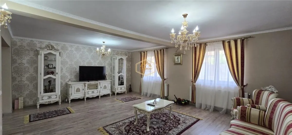Casa complet mobilata si utilata cu 5 dormitoare | Localitatea Odoreu | Teren 859 mp - foto 1