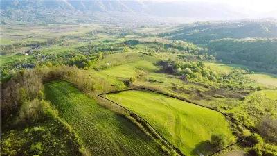 Teren de 9.500 mp in Maramures | Varf de deal, priveliste de pus in rama | Retreat Off - Grid - foto 2