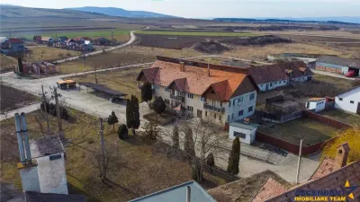 FILM! +25.400mp teren+Complex agrozootehnic cu traditie, accesorizat+ potential A,Borosneu - foto 3