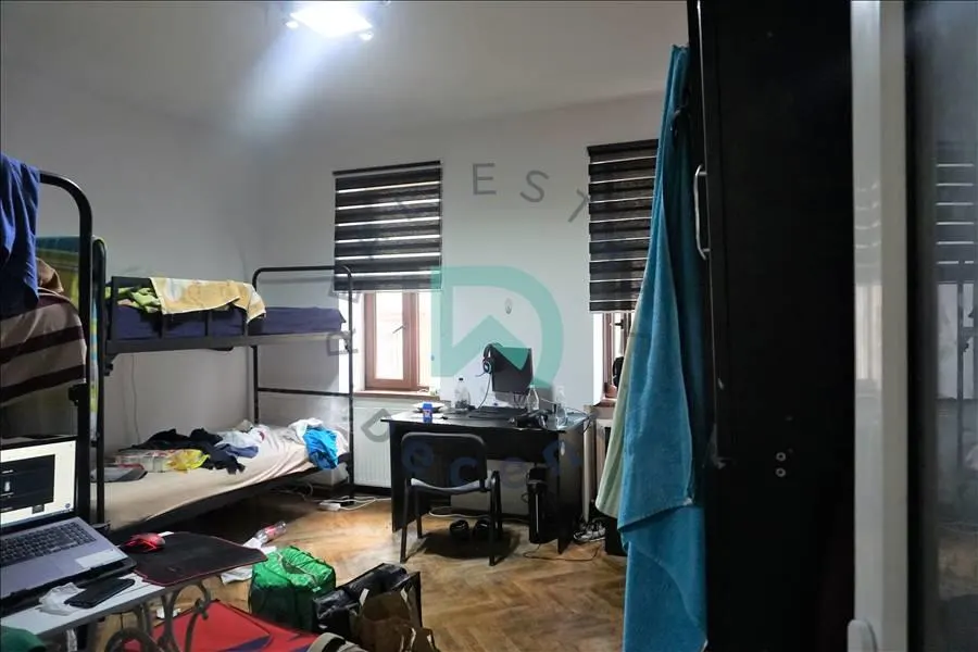 Hostel 7 camere, Zona liceului  Andrei Saguna, Brasov - foto 8