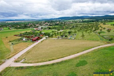 3.800mp recomandat:investitie,rezidenta vacanta,domeniu privat,Valea Crisului - foto 3