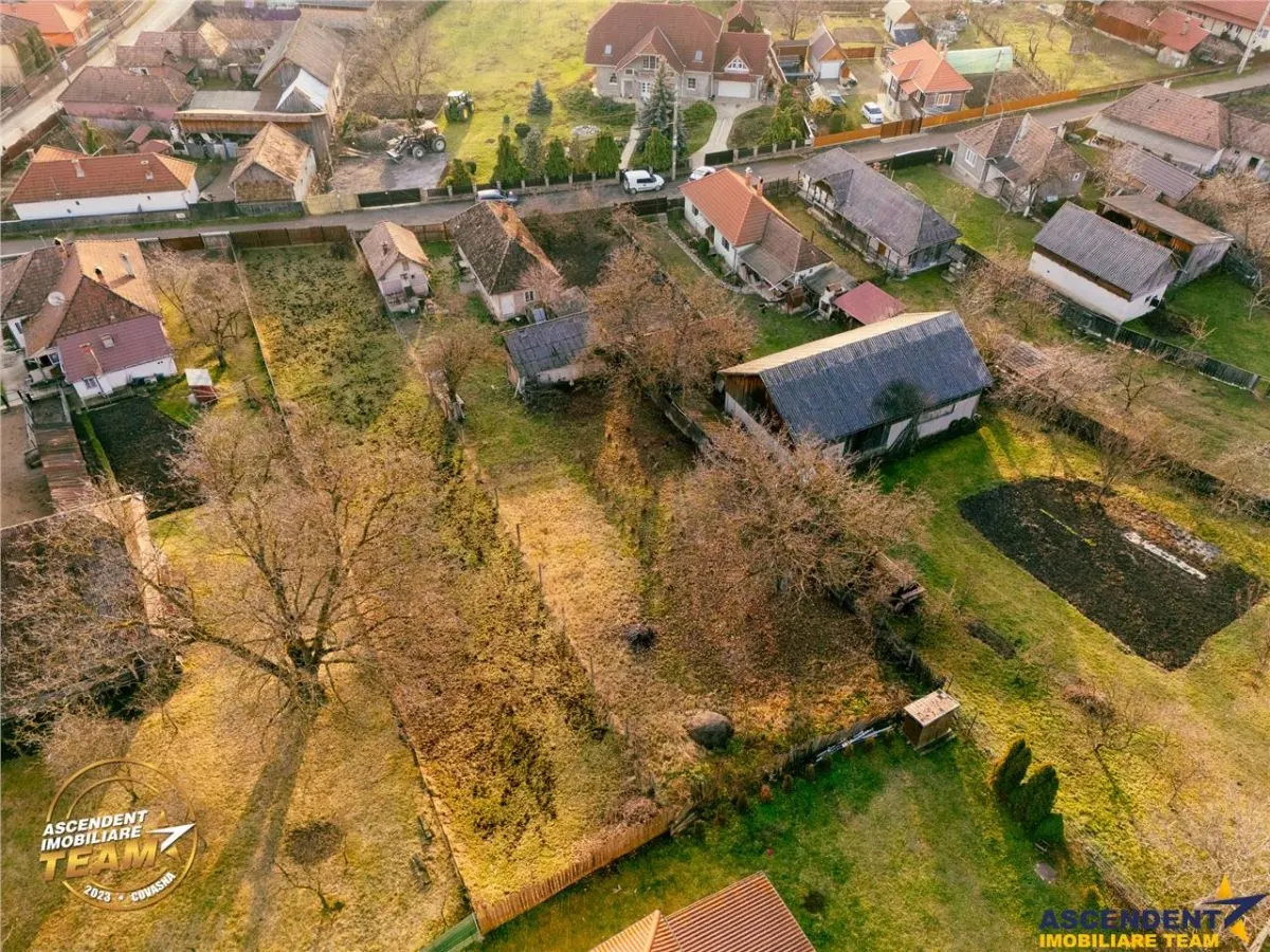 Casa rustica, cu teren roditor de peste 1.000mp, Sanzaieni, Covasna - foto 20