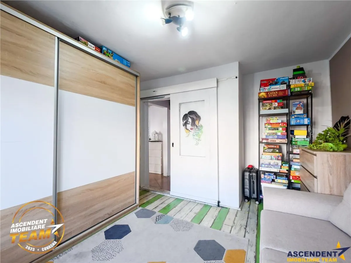 FILM& 3D!Apartament decomandat,3 camere,rezidential/servicii,Central,Sfantu Gheorghe. - foto 15