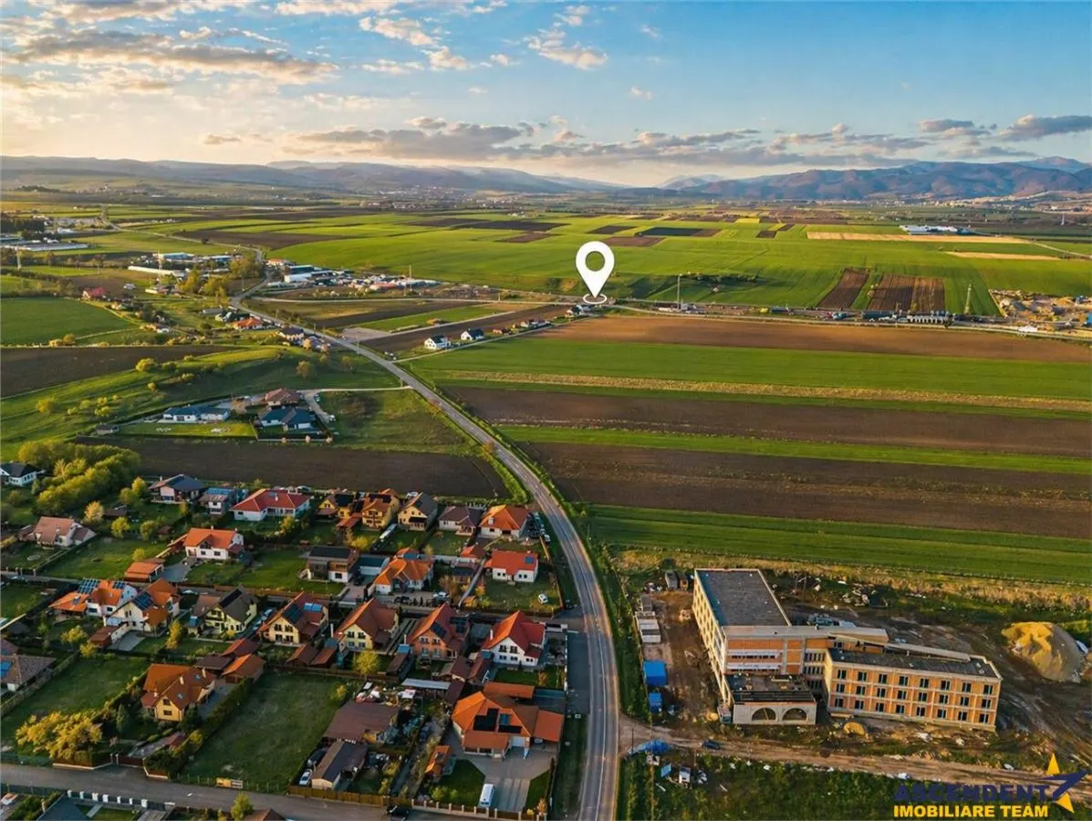 Resedinta rafinata&luminoasa, in cel mai nou cartier,aria Sepsi Arena: locul unde incepe viitorul tau - foto 10