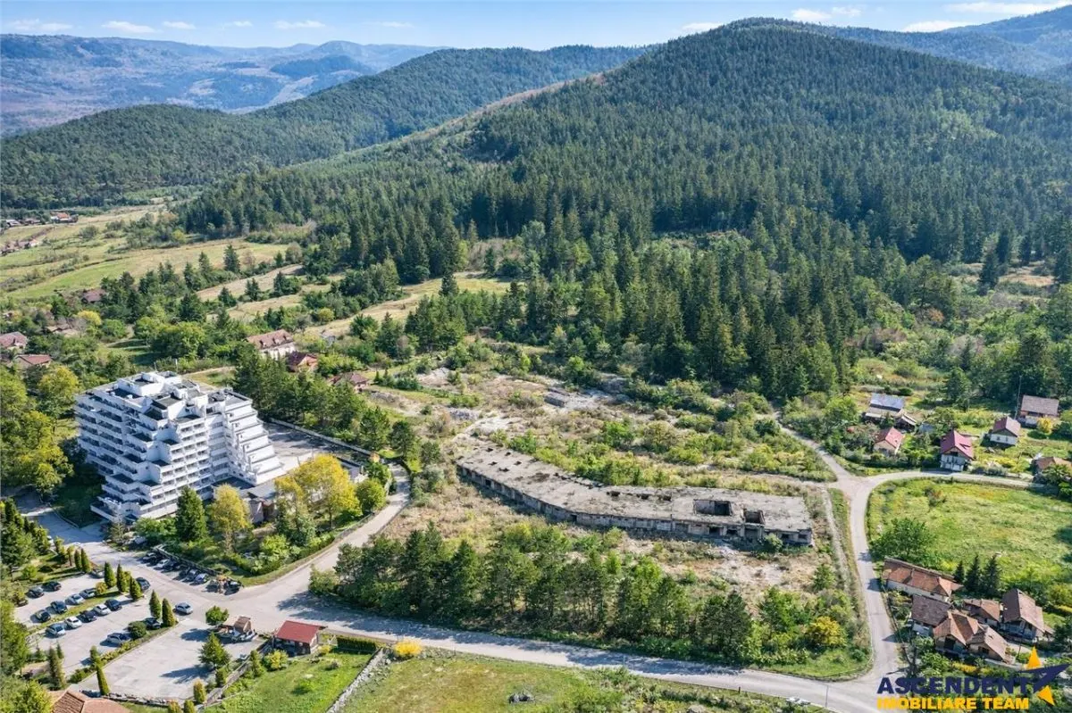 20.000mp teren+Proiect investitional/ rezidential/aparthotel,in inima statiunii Covasna - foto 1