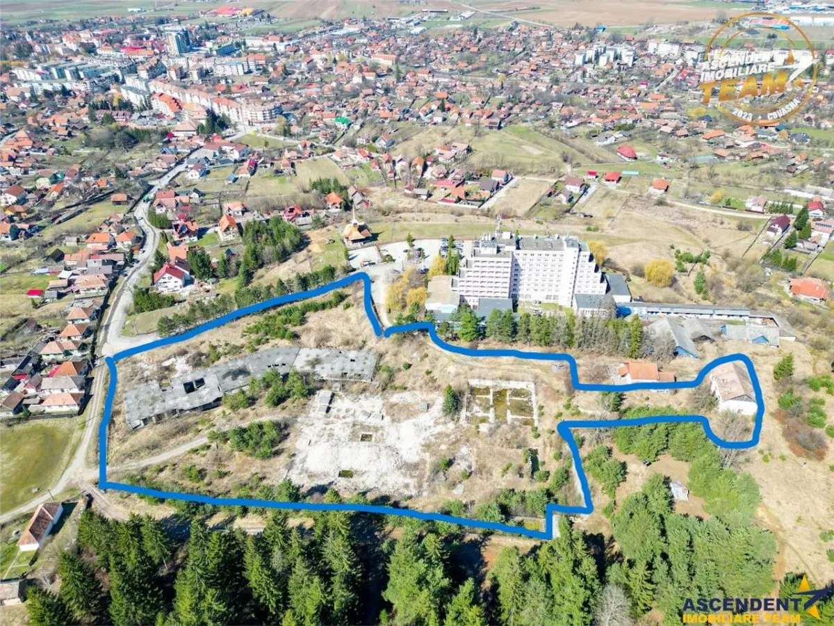 20.000mp teren+Proiect investitional/ rezidential/aparthotel,in inima statiunii Covasna - foto 3