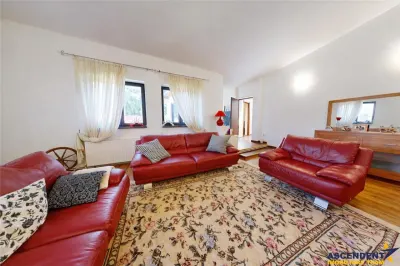 3D!Casa apreciabila,600mp teren,decor incantator, Rucar. Bran,Brasov - foto 2