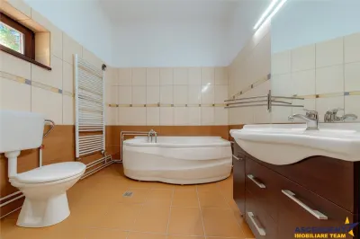 3D!Casa apreciabila,600mp teren,decor incantator, Rucar. Bran,Brasov - foto 10