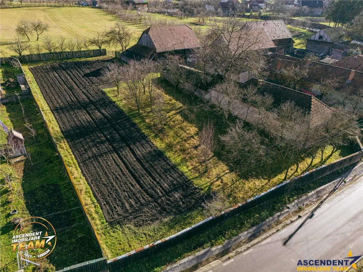 FILM! Domeniu de 6.221mp, livada pomi fructiferi+casa si anexe,Lemnia, Covasna - foto 12