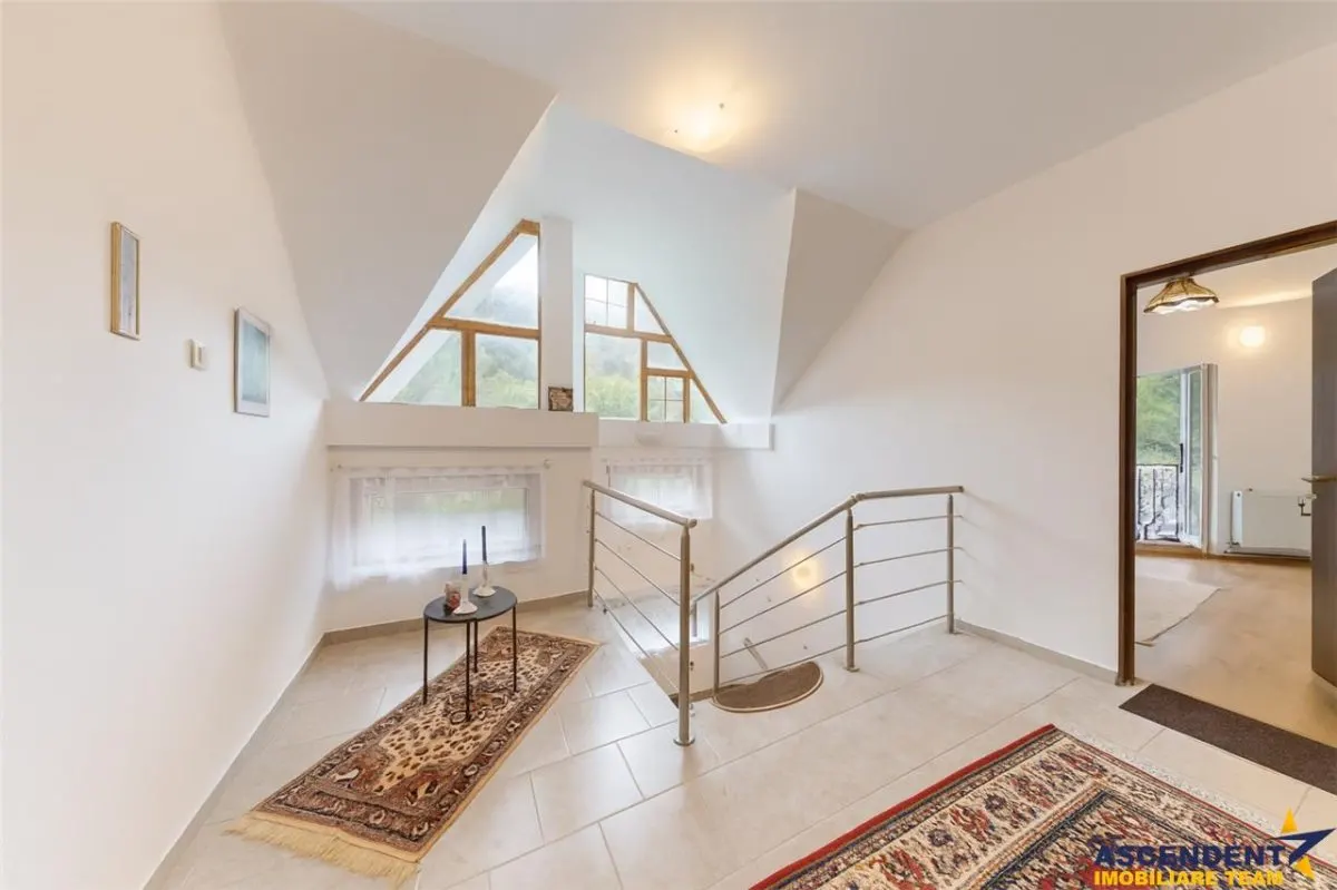 3D! Casa autentica,5.025 mp teren,in spectacolul montan al Cetatii Medievale Brasov - foto 7