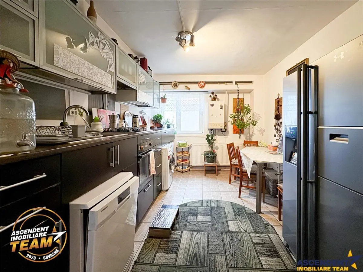 FILM&TUR 3D!! Apartament cu 3 camere luminos, loc parcare, zona Lenin, Sfantu Gheorghe - foto 14