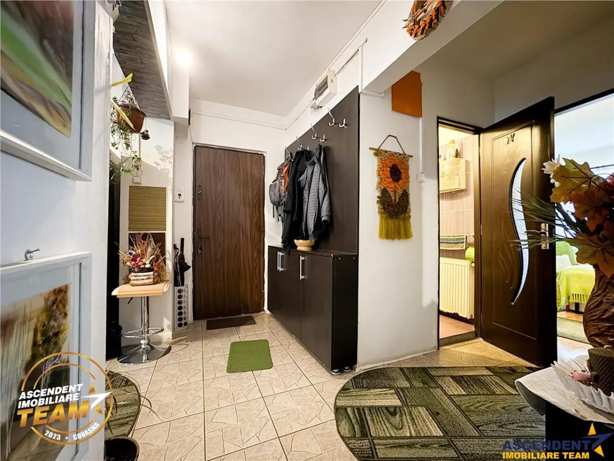 FILM&TUR 3D!! Apartament cu 3 camere luminos, loc parcare, zona Lenin, Sfantu Gheorghe - foto 7