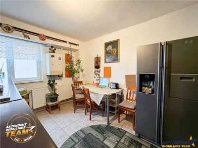 FILM&TUR 3D!! Apartament cu 3 camere luminos, loc parcare, zona Lenin, Sfantu Gheorghe - foto 10