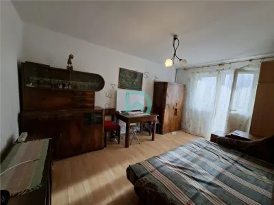 Apartament 3 camere Astra, decomandat, etaj intermediar,Calea Bucuresti - Brasov