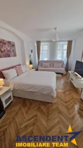 Casa cu 3 apartamente + transfer afacere, locuri parcare, Centrul Istoric, Brasov - foto 19