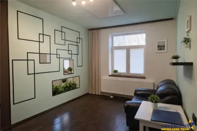 Spatiu cu 3 incaperi tip birouri, 2 locuri parcare, Calea Bucuresti, Astra,  Brasov - Brasov