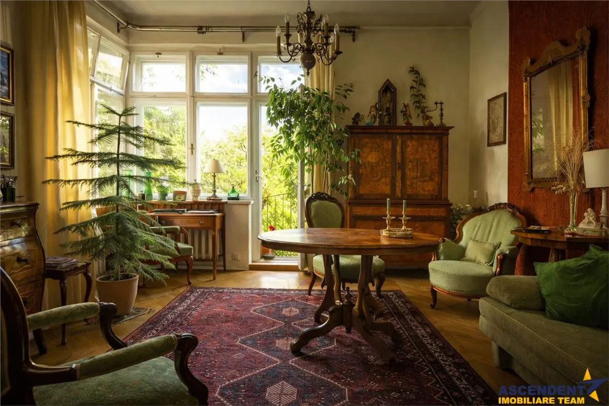 Vila distinctiva,pretabila si pentru 2 familii,  perspectiva panoramica remarcabila, Drumul Poienii, Brasov - foto 2