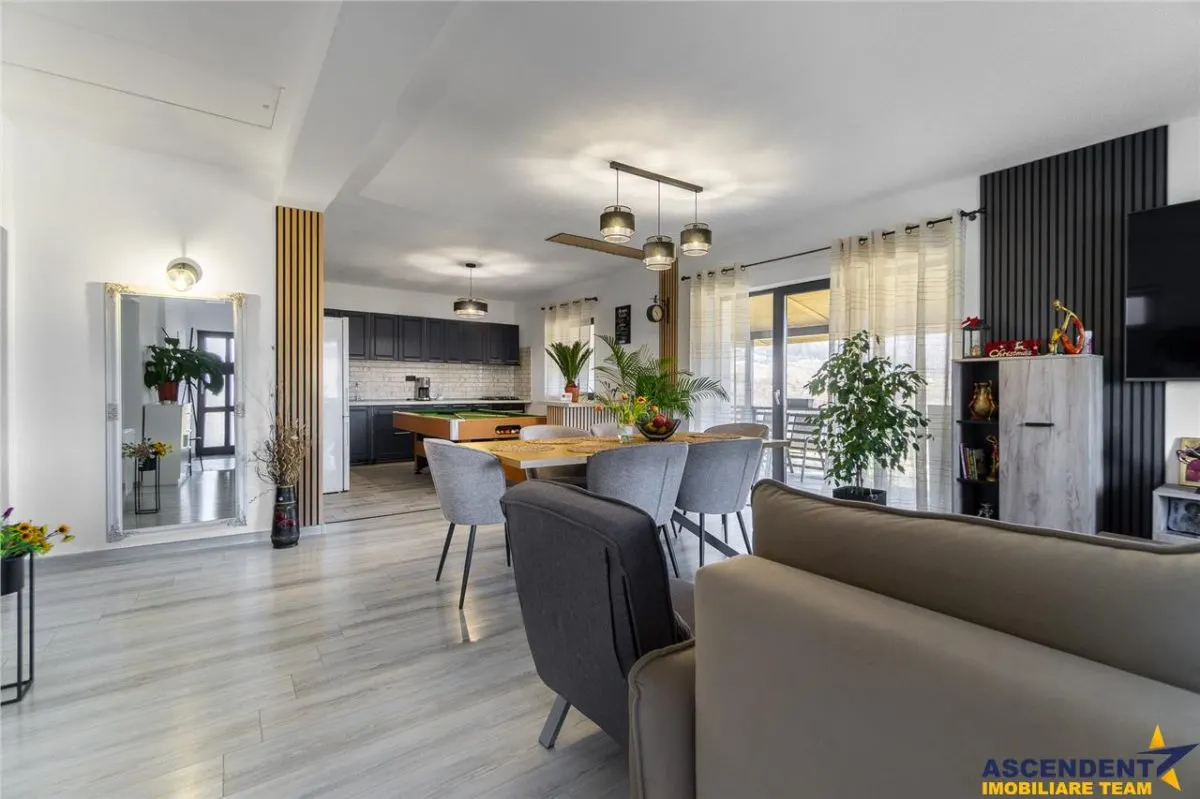 Rezidential/Hotelier,eleganta discreta,energie verde,1.000mp teren,Tohanita ,Brasov - foto 19