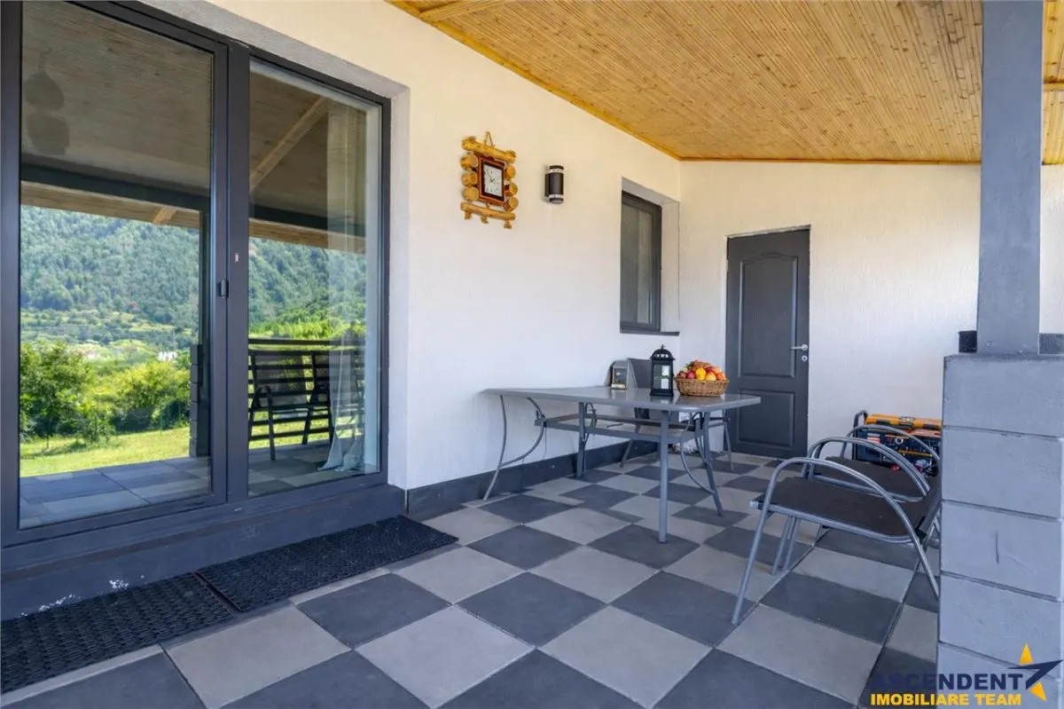 Rezidential/Hotelier,eleganta discreta,energie verde,1.000mp teren,Tohanita ,Brasov - foto 5