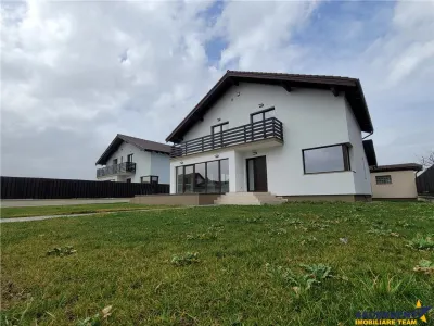 Casa pe 5 camere, constructie noua, 600mp teren, Harman, Brasov - foto 12