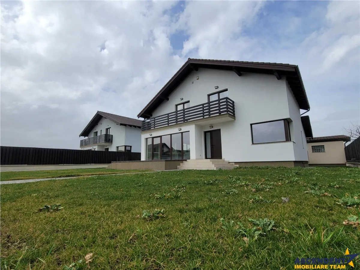 Casa pe 5 camere, constructie noua, 600mp teren, Harman, Brasov - foto 12