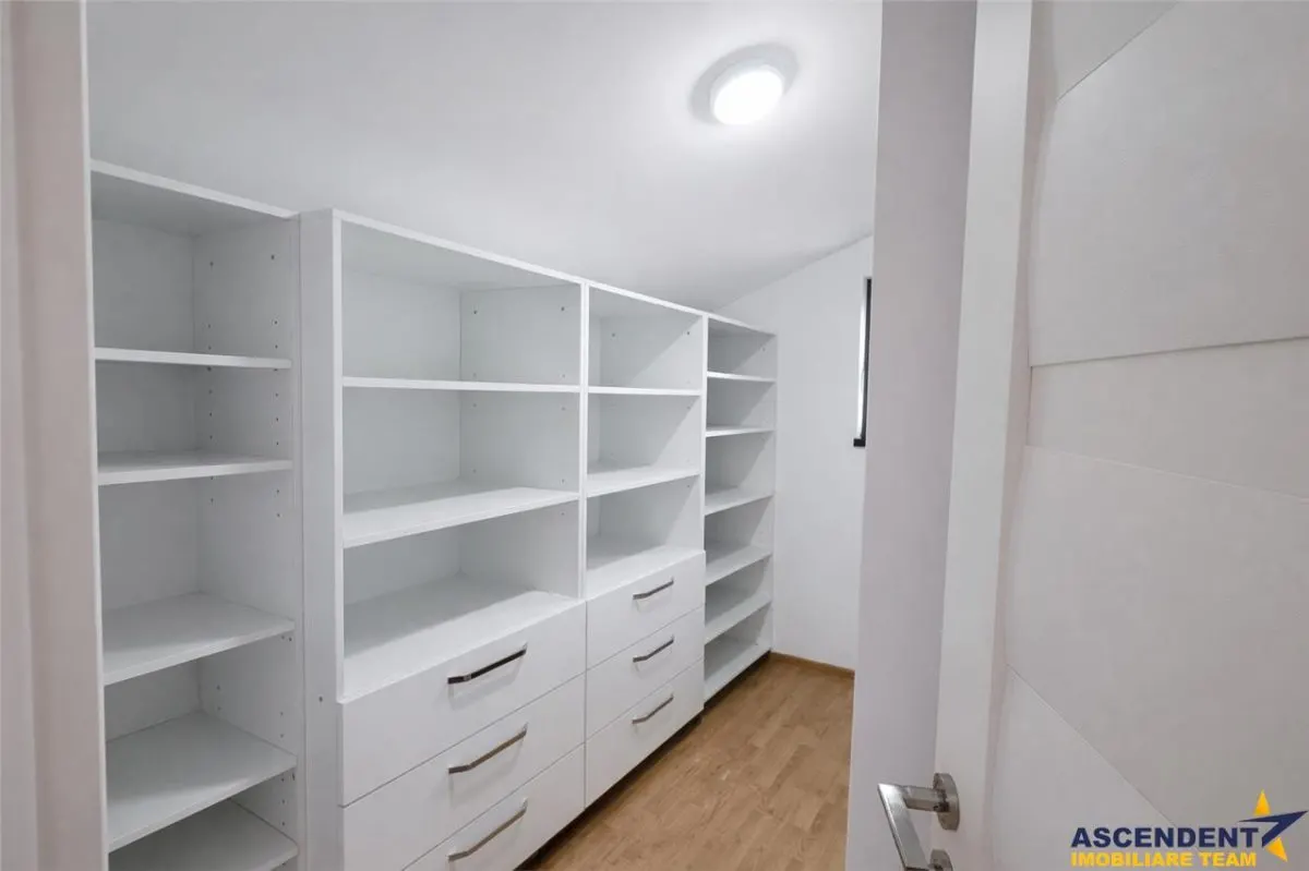 Casa pe 5 camere, constructie noua, 600mp teren, Harman, Brasov - foto 9