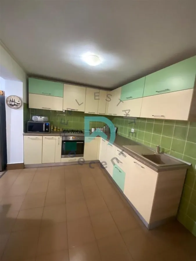 Casa de vanzare  Brasov - foto 1
