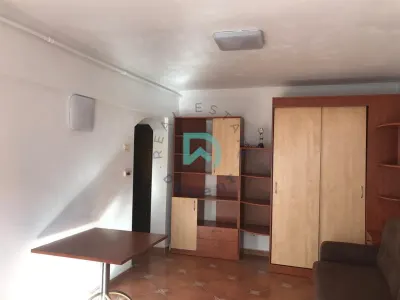 Garsoniera Racadau, intermediar, Brasov - Brasov