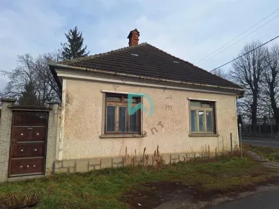 Oportunitate investitie, casa in Sacele - Sacele