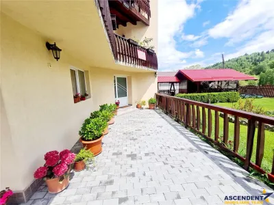 Tur 3D! Pensiune in areal pretios, Moieciu, Bran, Brasov - foto 10
