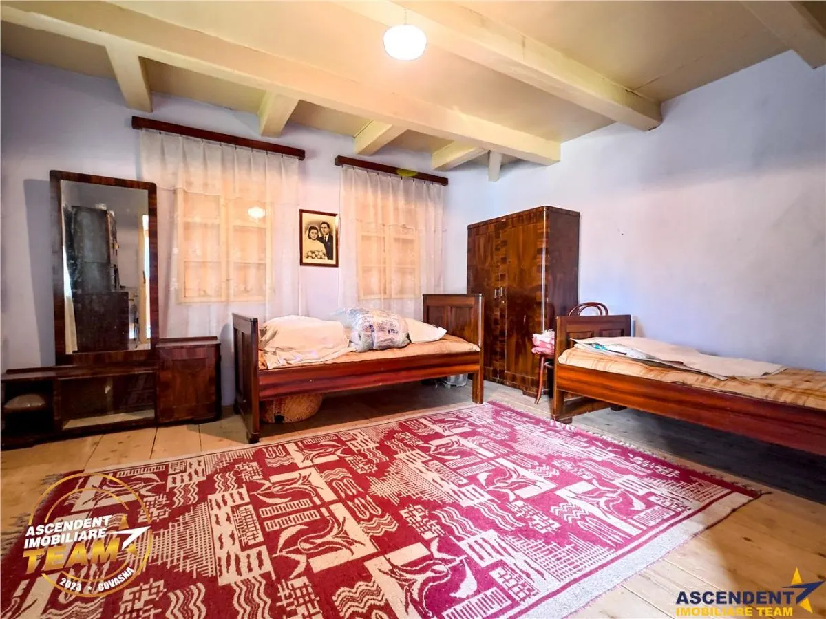 Asezare munteneasca: casa din bustean si sura zidita, Arcus, Covasna - foto 12