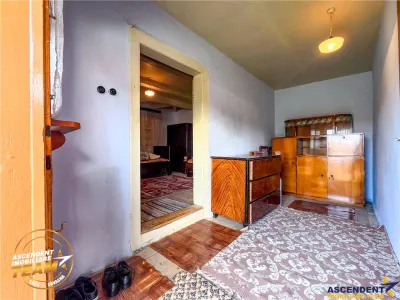 Asezare munteneasca: casa din bustean si sura zidita, Arcus, Covasna - foto 18
