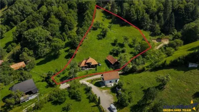 FILM! Proprietate autentica, Bran-Simon, 4.300 mp teren, casa traditionala + anexe - foto 11