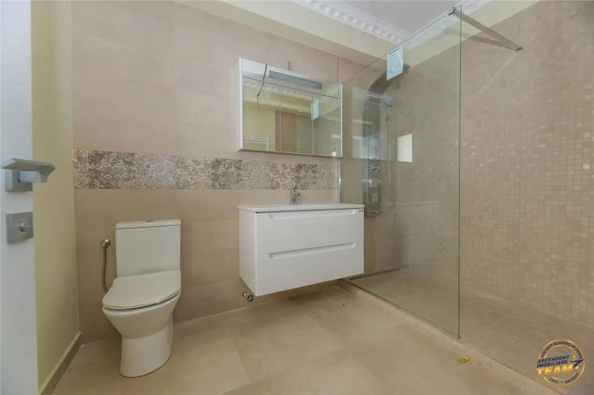 Vila deosebita, cu peisaj apreciabil, Cristian, Brasov. - foto 16