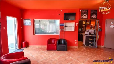FILM! Spalatorie auto, echipata, +transfer afacere, zona circulata intens, Sfantu Gheorghe - foto 2